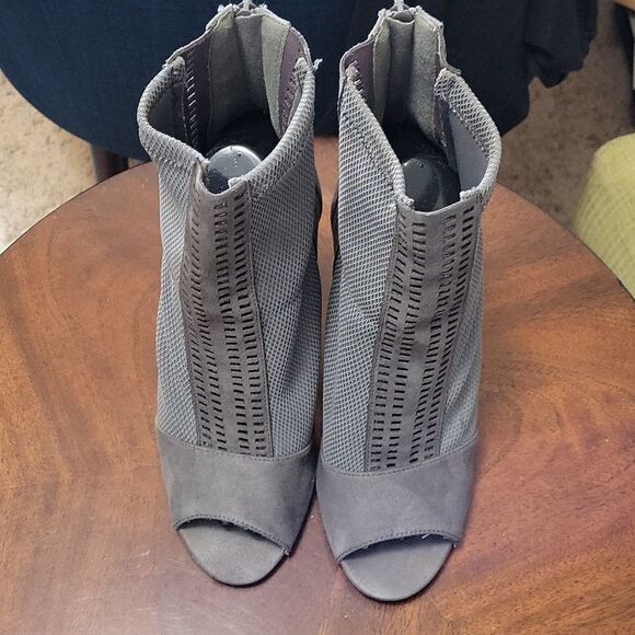 QUPID FAUX SUEDE HIGH HEEL BACK ZIPPER OPEN TOE BOOTIES - Picture 2 of 16